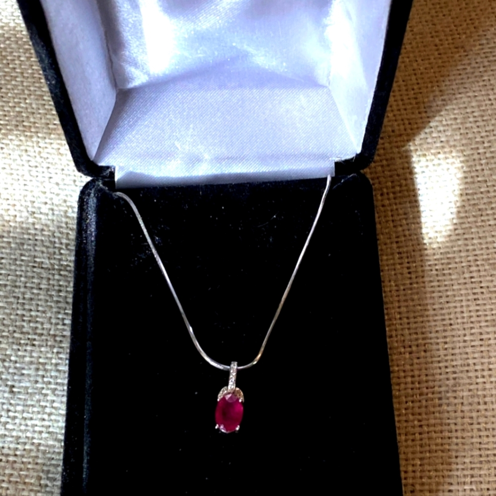 14 kt ruby and diamond necklace